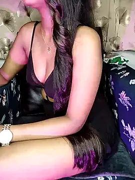 sassy__zaraa webcam