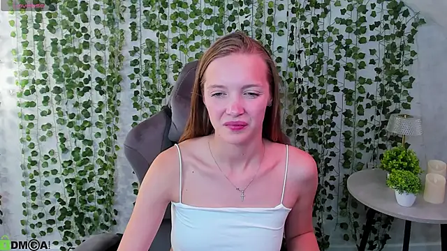 Neelly_Collins webcam