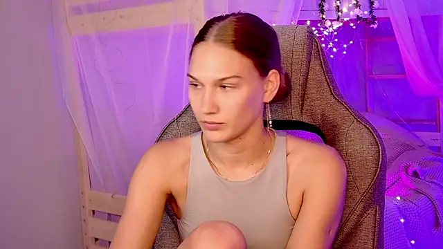 Sweet_Emilya webcam