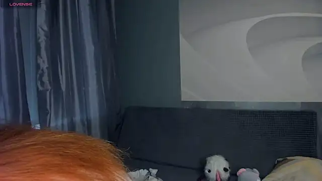 TarynPalek webcam