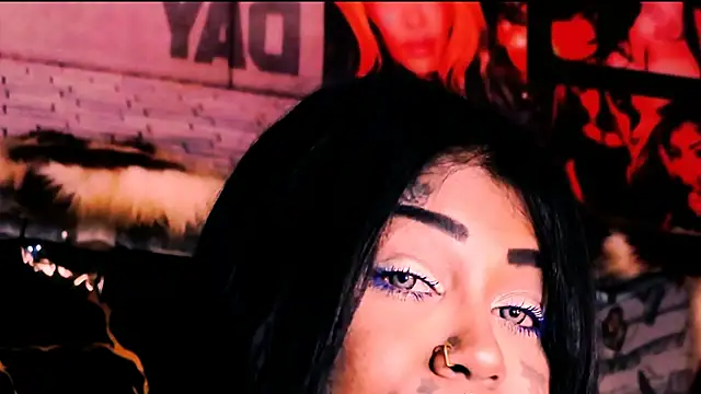indian_dreamgirl webcam