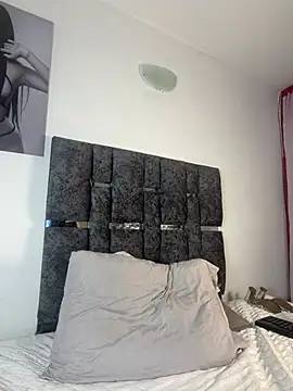 Natasharuso webcam
