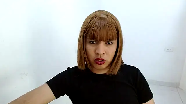 estefania224 webcam