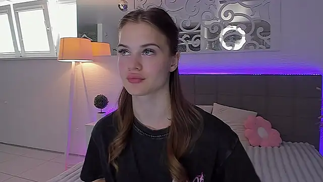 LuisaClover webcam