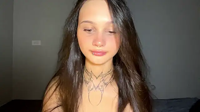 MayraLucarelli webcam