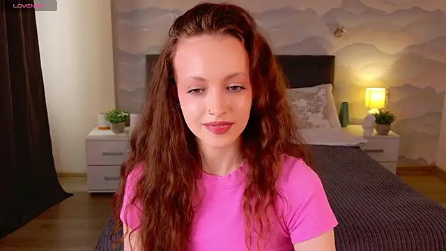 SallyPinkman webcam