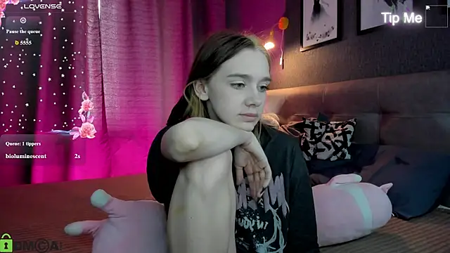 Lesi_Moonie01 webcam