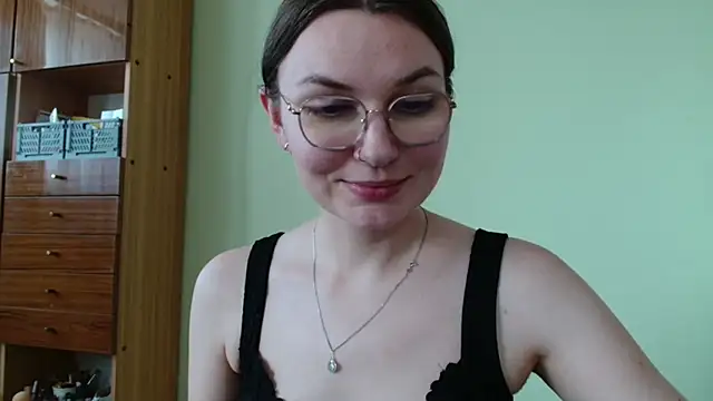 LooveELLYx webcam