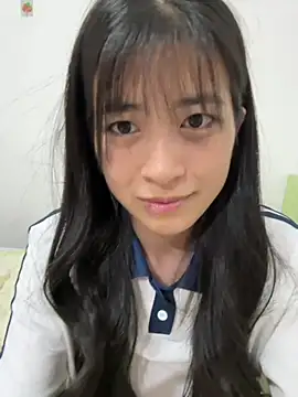 yiyiya520 webcam