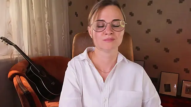 MiaSparkes webcam