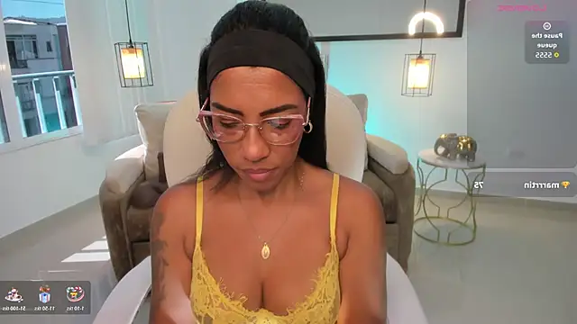 Shantaall_ webcam
