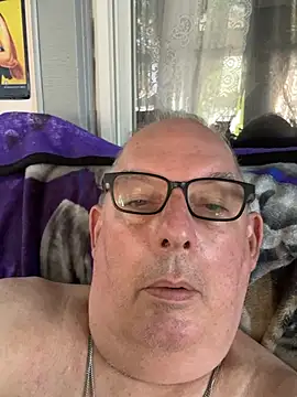 CharlieWeaver22 webcam