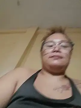 loriepinay46 webcam