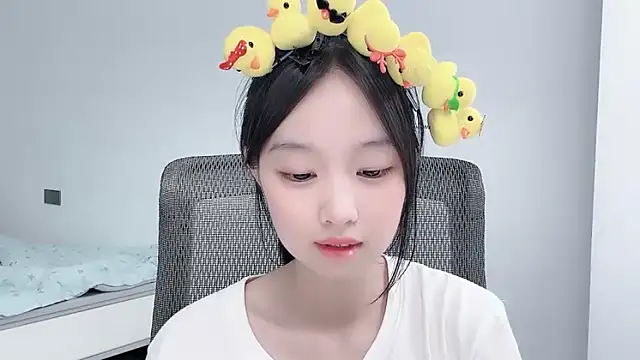 Yoyo33355 webcam