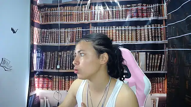 LittleMissEve_ webcam