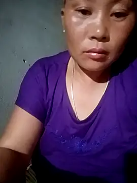 NyloveSquirt webcam