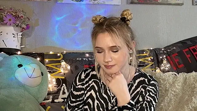 EarlineStrojnys webcam