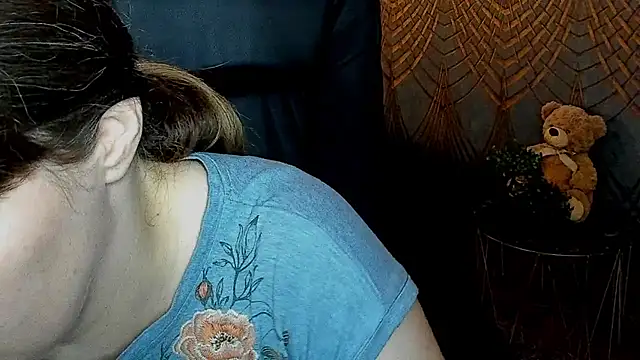 AlexaAmour webcam