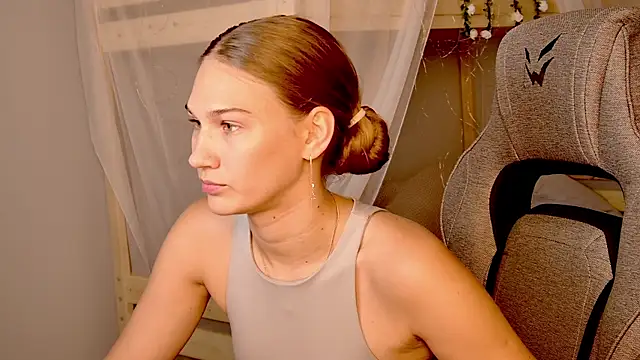 Sweet_Emilya webcam