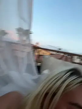 whitechocolate100M webcam
