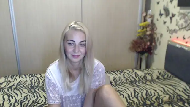 MirabelaSweet webcam
