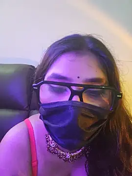 callmeshreya webcam