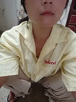 Linda-yiyi webcam