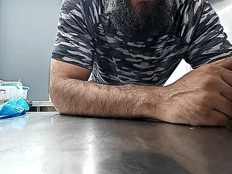 brownskinbull1 webcam