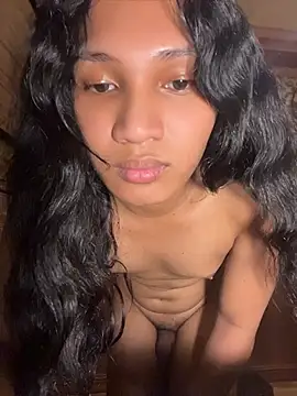 slutty_aki webcam