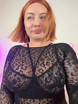 FoxyRedMamy