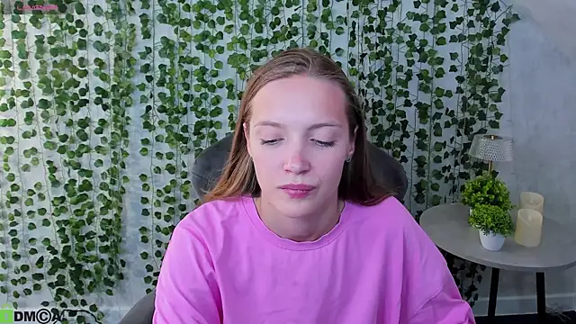 Neelly_Collins webcam