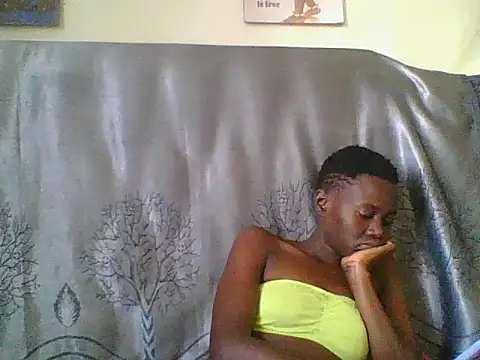 Tish_Leylah webcam