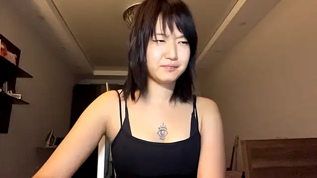 neonami live cam on StripChat