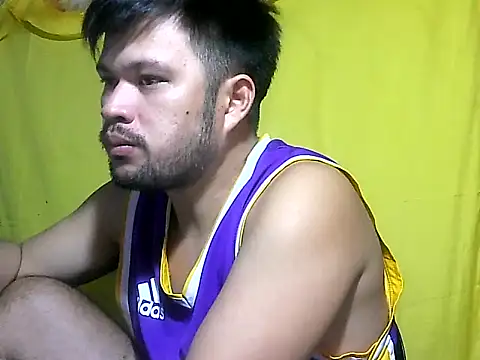 HairyHottestpinoyHandsome webcam