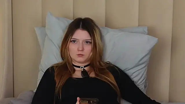 AlyssFrost webcam