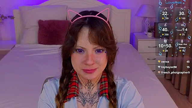 EricaMoonn webcam