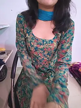 zoya_baby_ live cam on StripChat