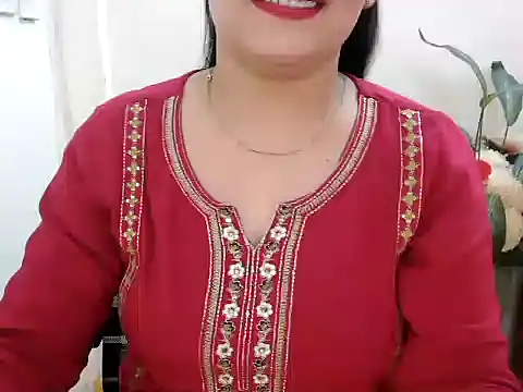 _chitranshi live cam on StripChat