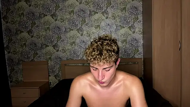 AlfredSweet webcam