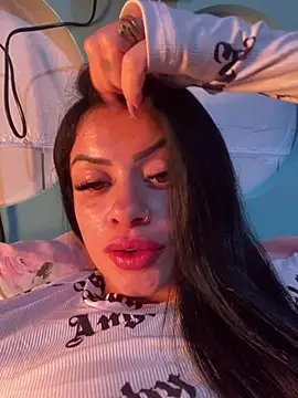 belababyy Live Webcam on Stripchat