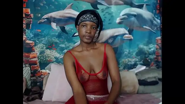 AfricanBarbiee69 live cam on StripChat
