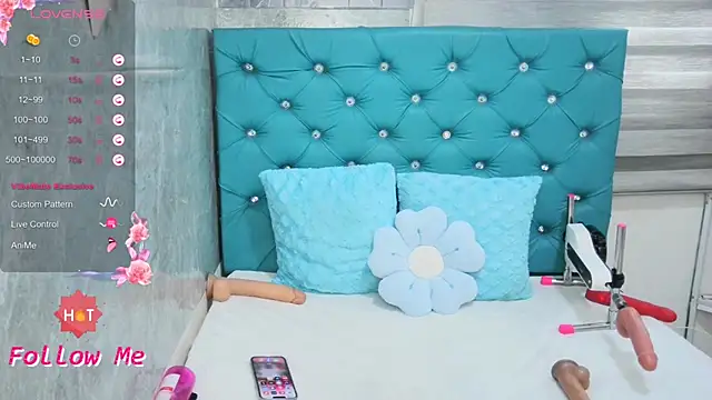 MAARYMOON webcam