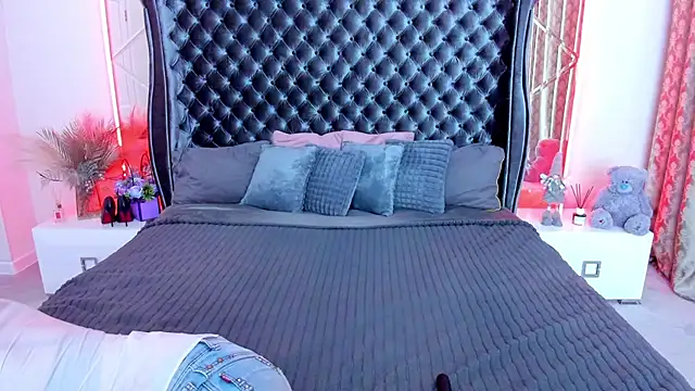 Rebecca_Diamond webcam