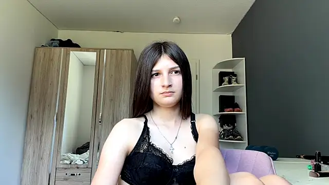 SpanishRooter webcam