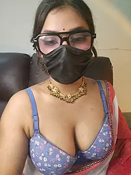 callmeshreya webcam