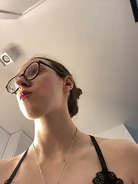 MartiniiSelenna webcam