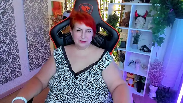 Joana_Woods webcam