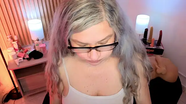 MarianL0ve webcam