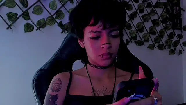Anny_Kiitty webcam