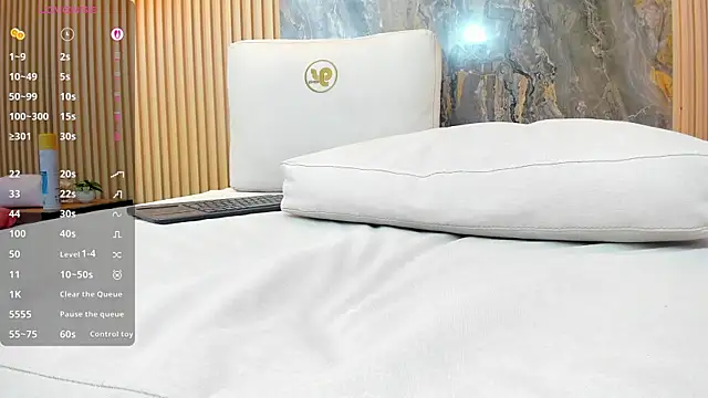 mary_spencer webcam